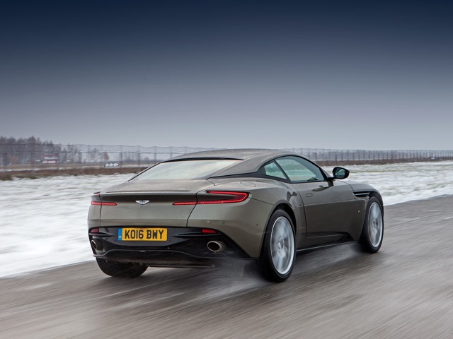 astonmartin_db11_coupe