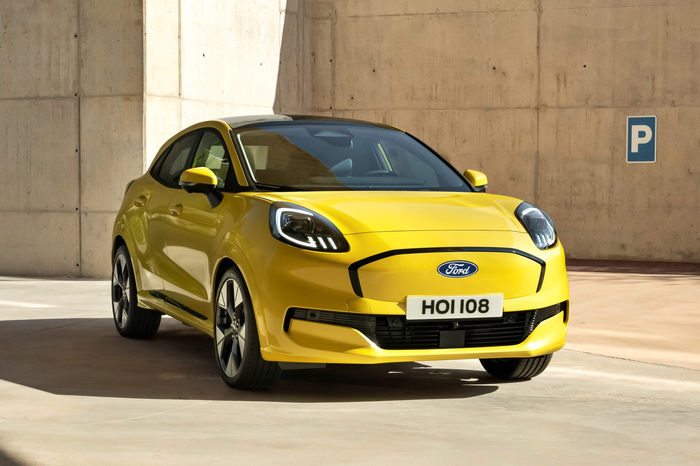 Ford Puma Gen-E: электроверсия с одним мотором, двумя багажниками и высокой ценой