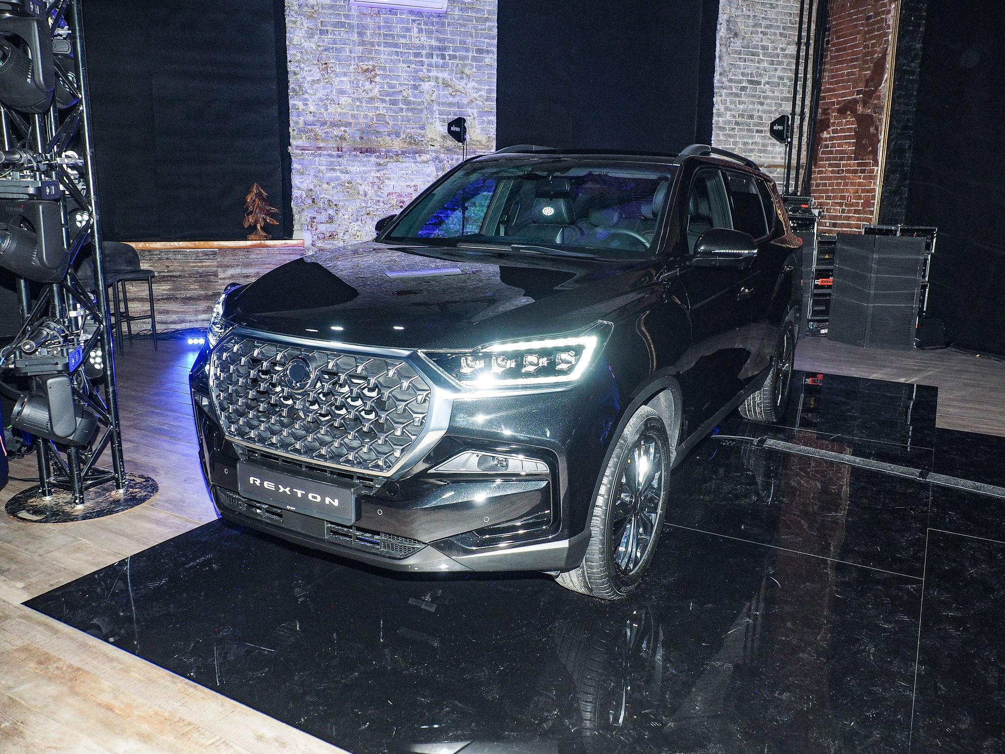 Король говорит: обзор KGM Rexton