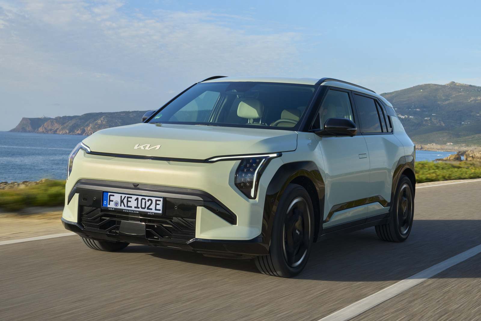 Лучший автомобиль в мире-2025: паркетник Kia обошёл ситикар Hyundai и кроссовер BMW