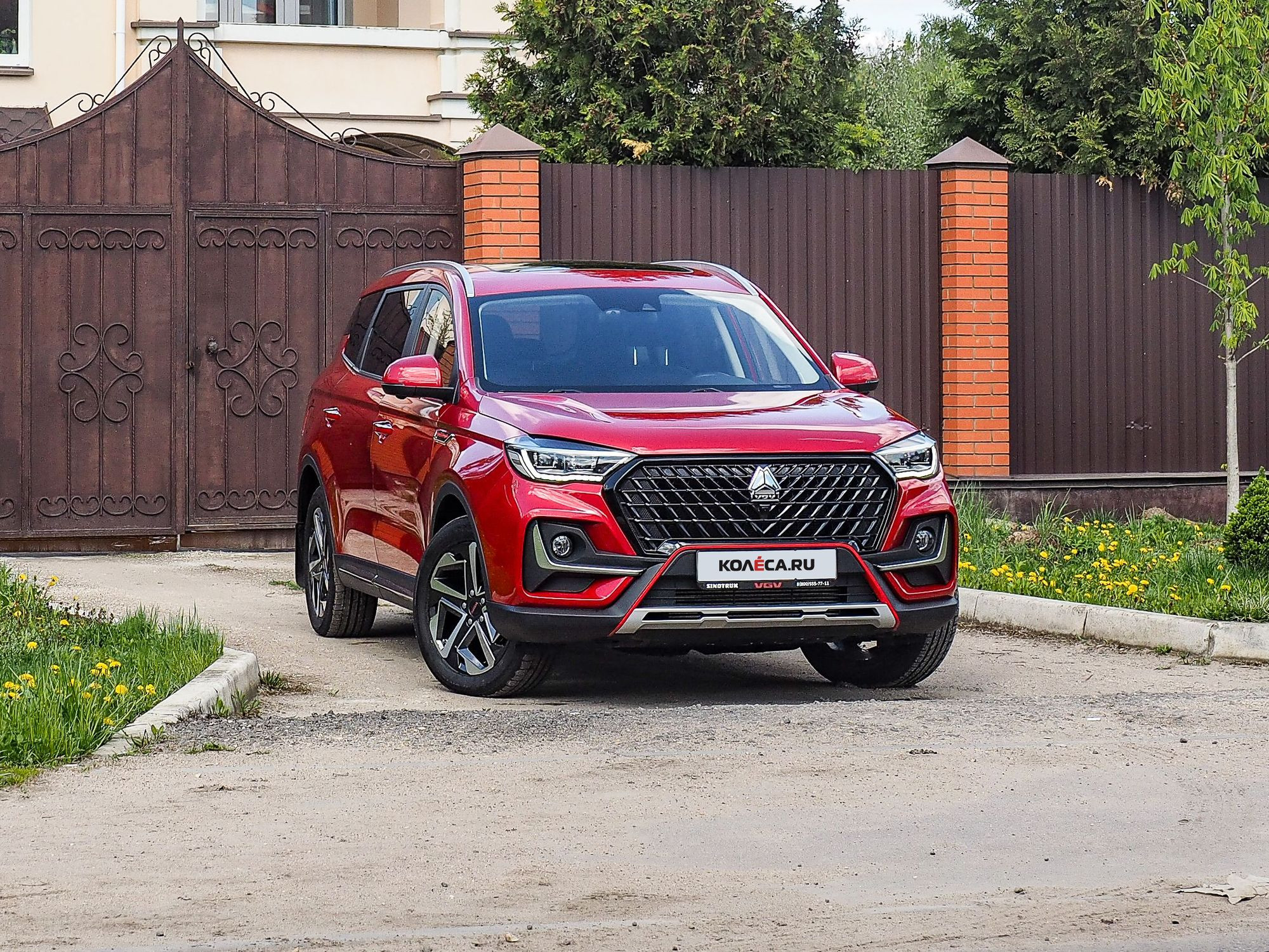 Семь мест, свисток и 200 литров компромиссов: тест-драйв VGV U75 Plus