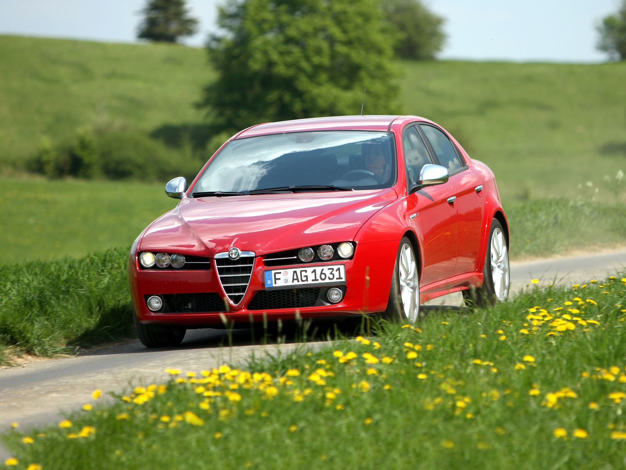 Одной любви недостаточно: как появилась Alfa Romeo 159 и почему она не оправдала надежд